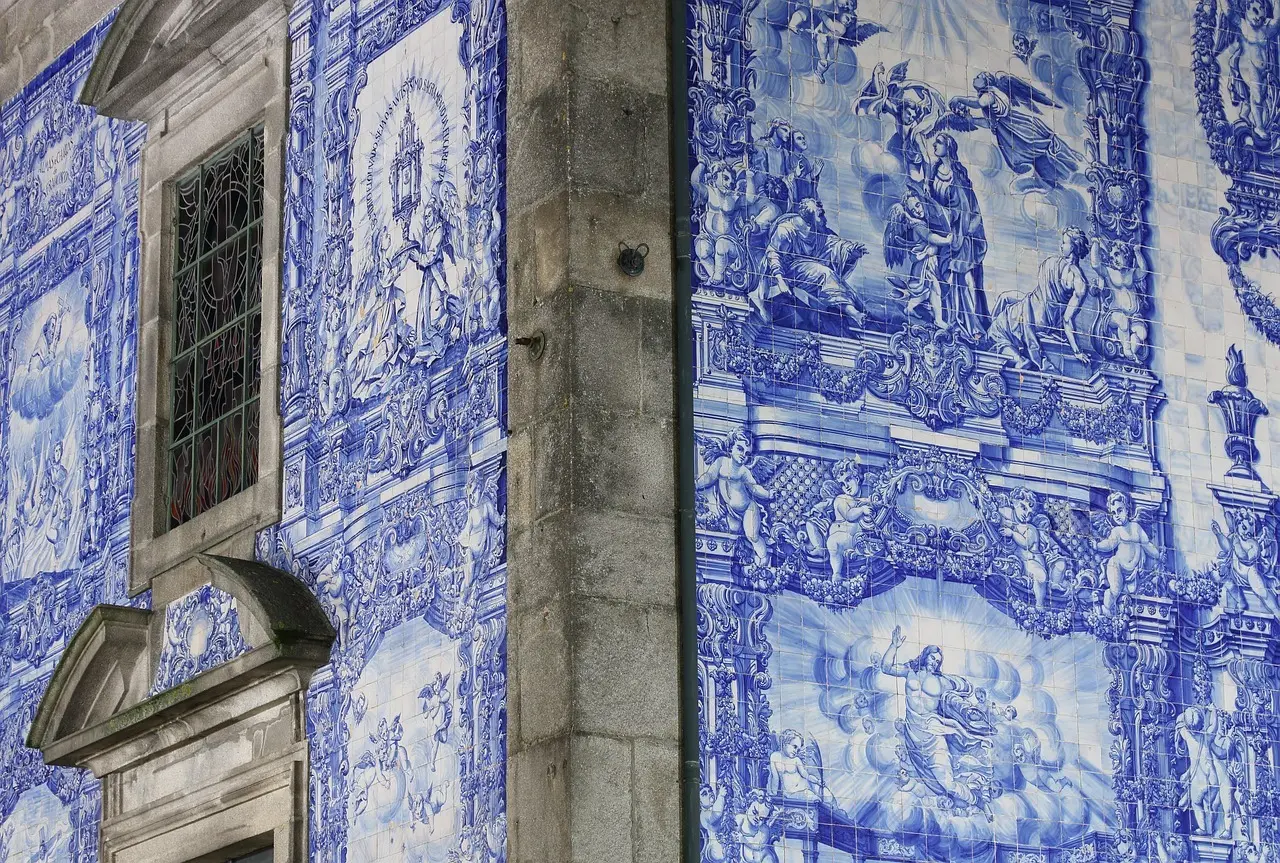 Hvordan er vejret i Porto i uge 8?